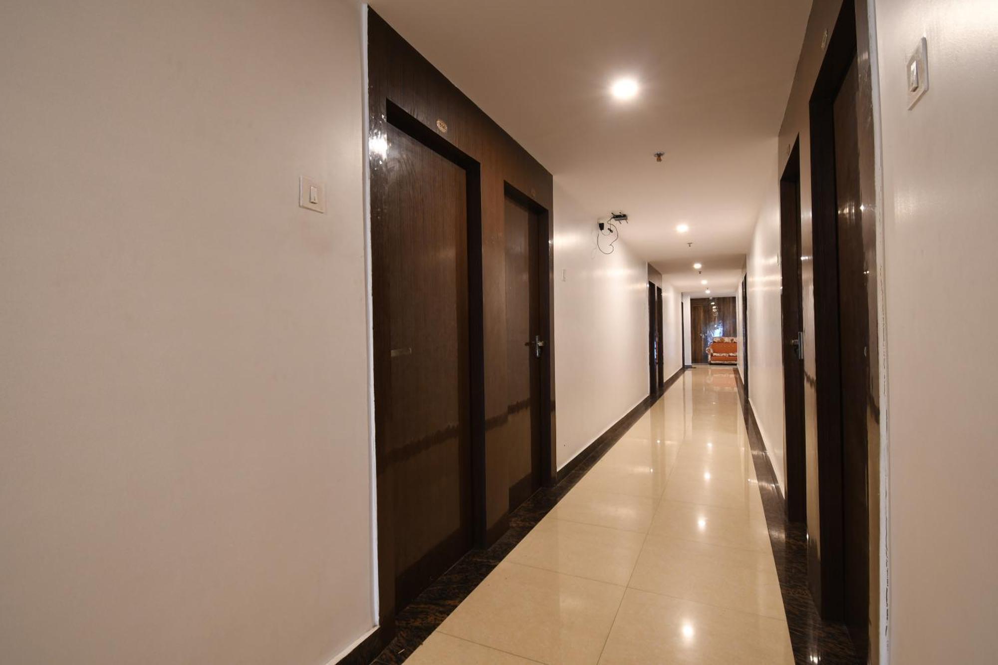 Hotel Jyoti International Asansol Екстер'єр фото
