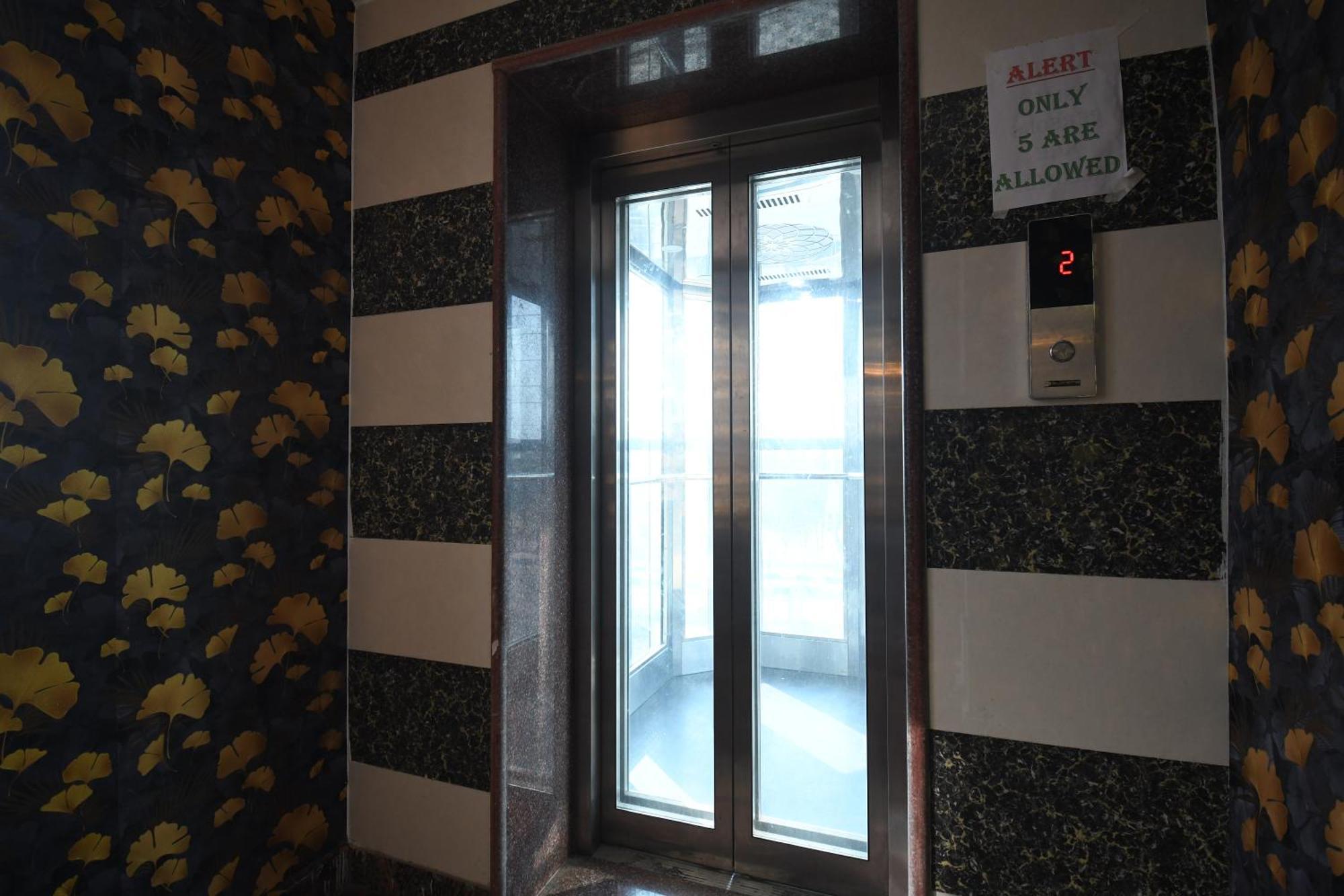 Hotel Jyoti International Asansol Екстер'єр фото