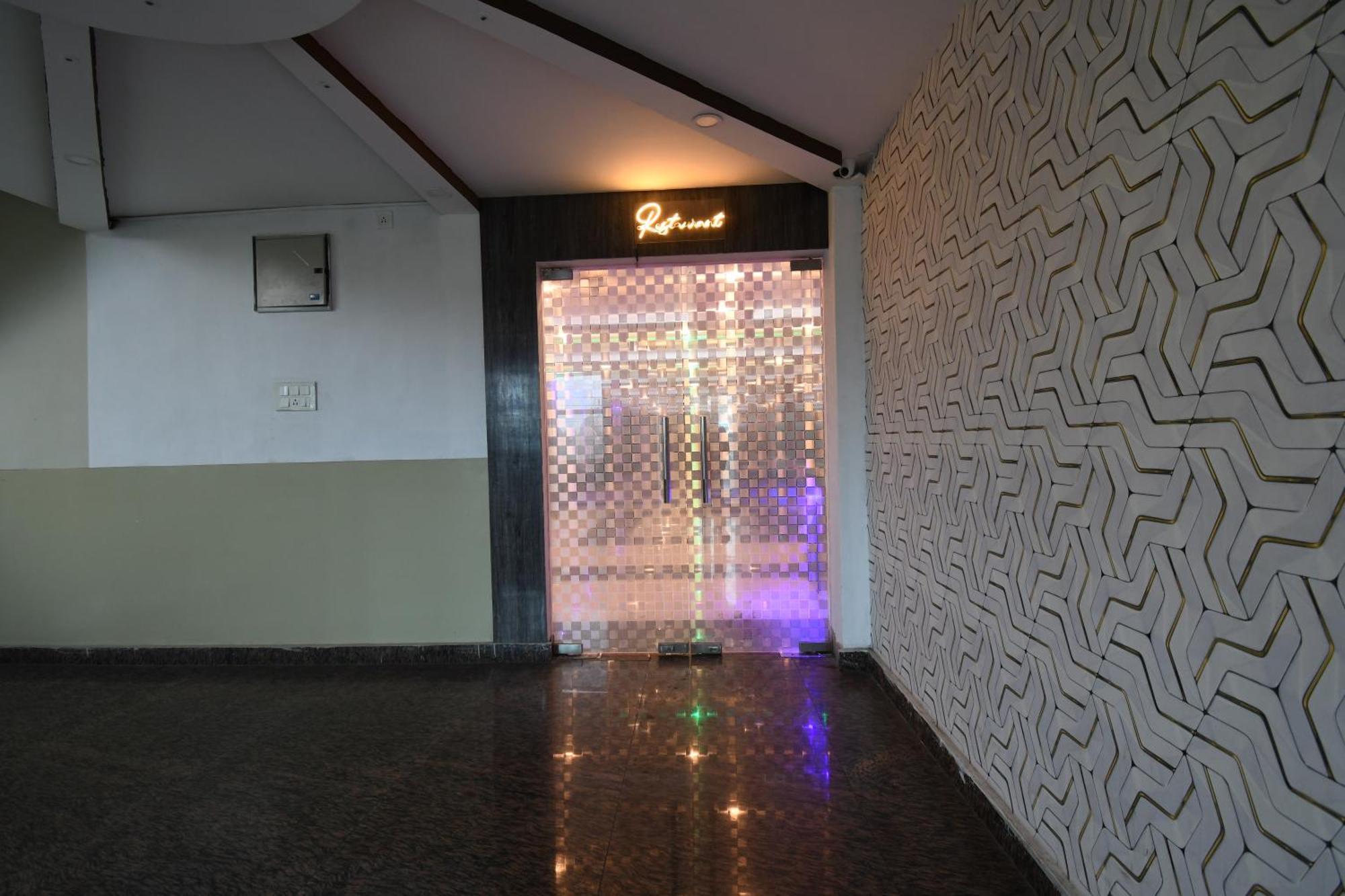 Hotel Jyoti International Asansol Екстер'єр фото