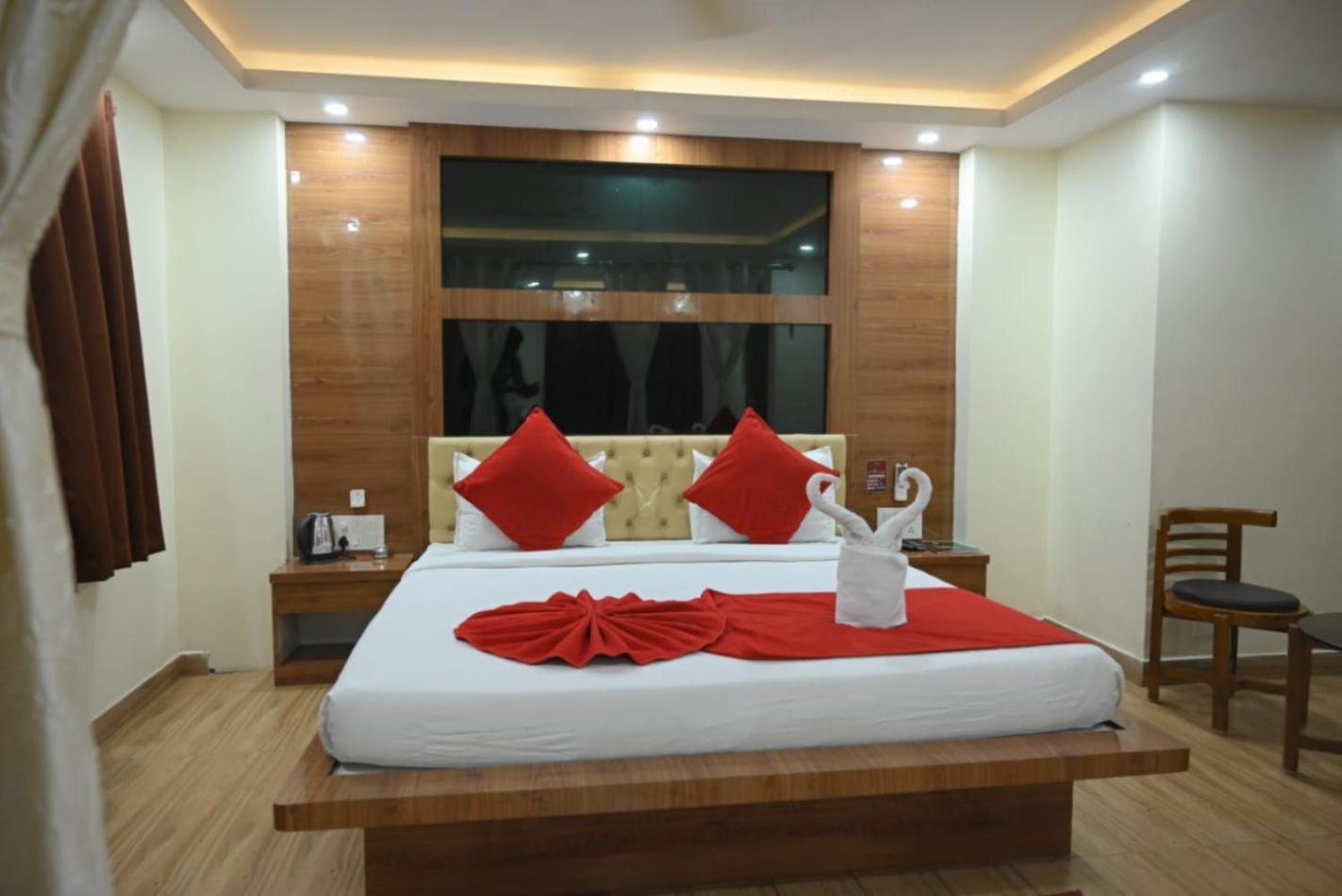 Hotel Jyoti International Asansol Екстер'єр фото