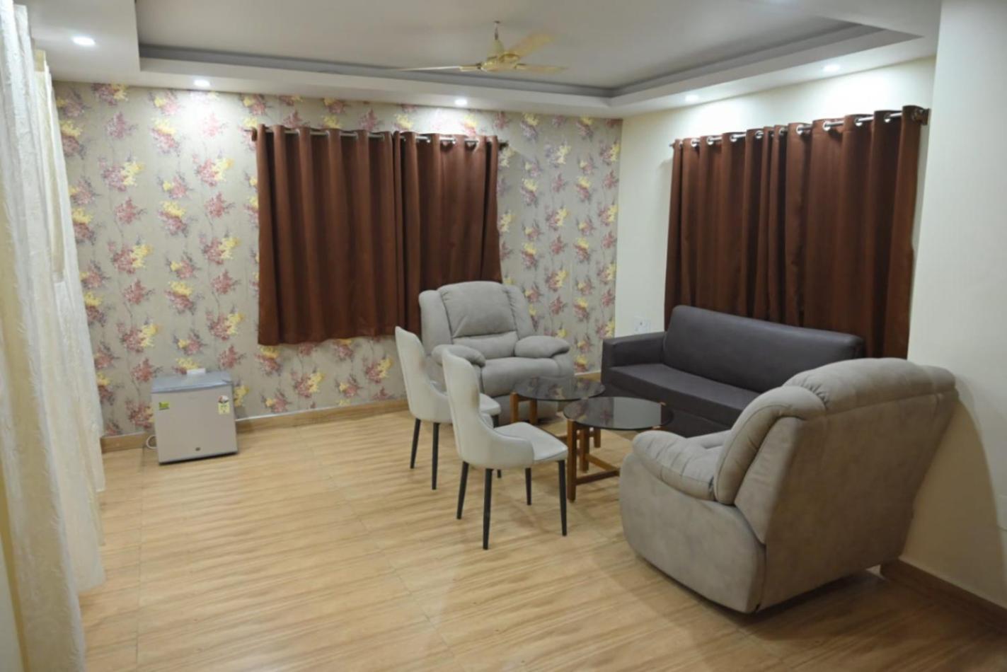 Hotel Jyoti International Asansol Екстер'єр фото